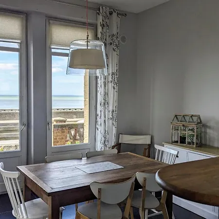 Les Tamaris, Face A La Mer, Emplacement Privilegie